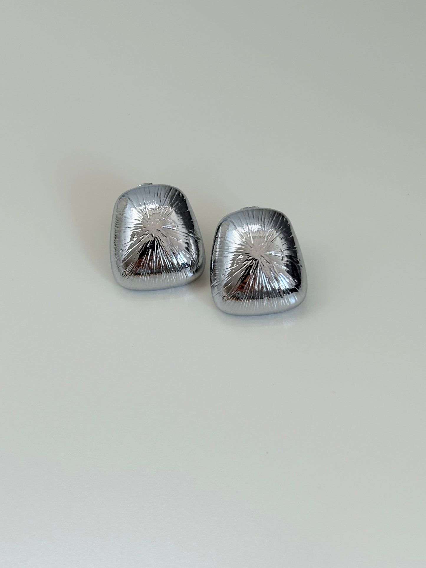 Les Boucles BEA argentées