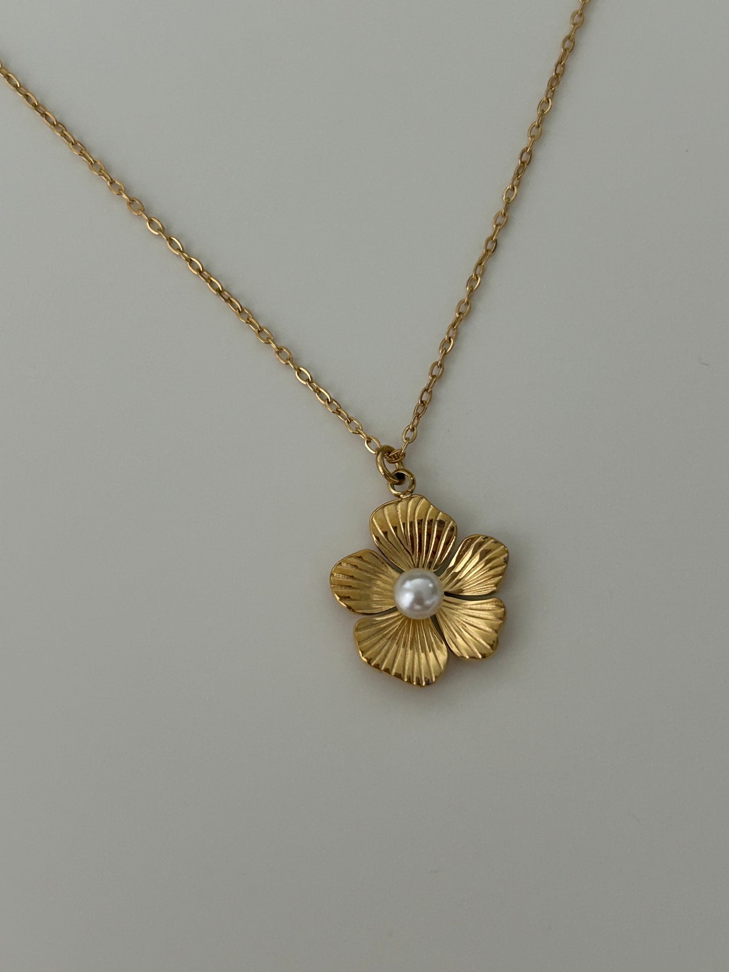 Le Collier FLORA