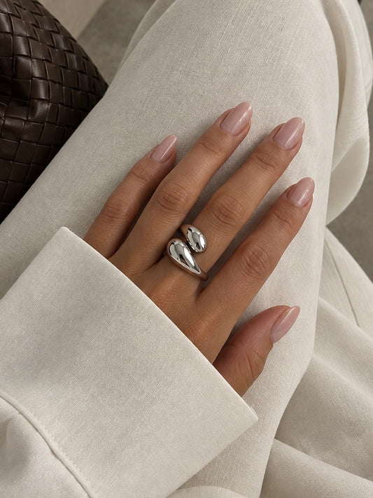 NEVA Ring in silver
